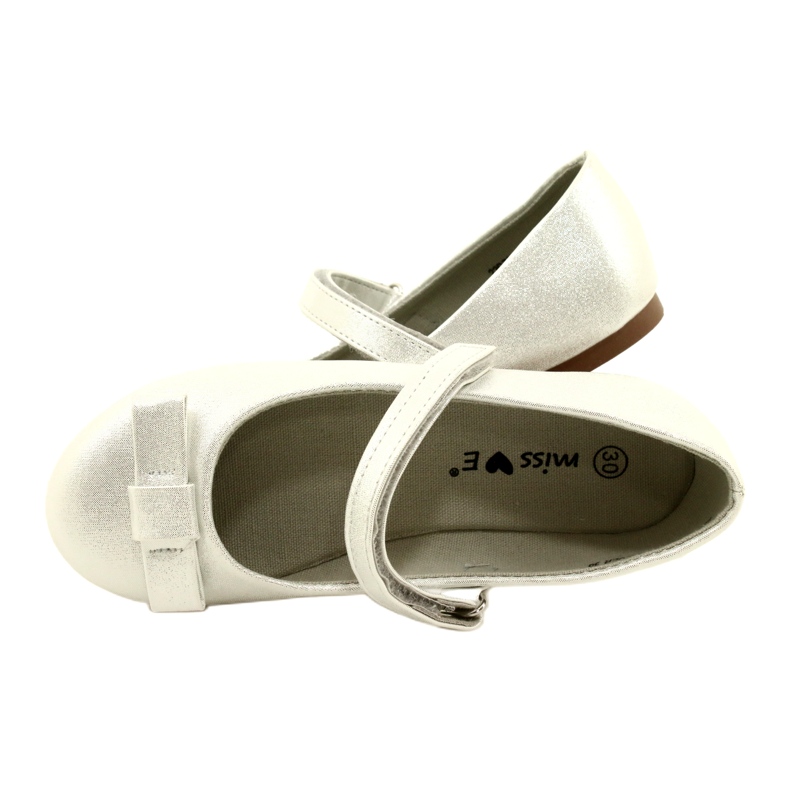 Miss Tyttöjen balleriinit hopeajousella 4