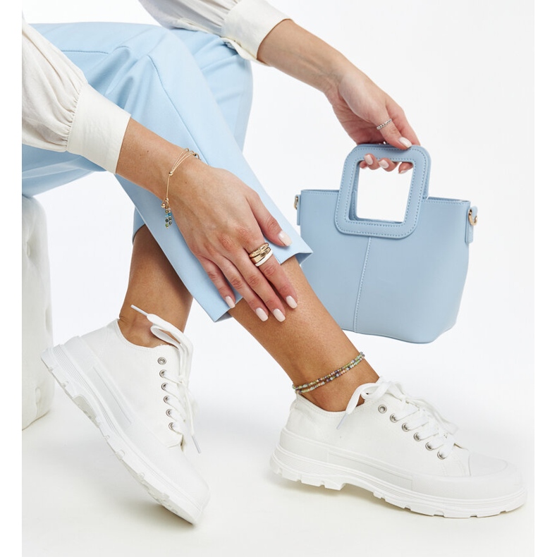 Valkoiset tennarit paksussa Prenzel-pohjassa valkoinen 1