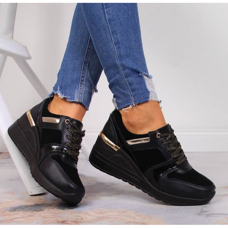 Kiilalenkkarit S. Barski W OLI160 mustat 2