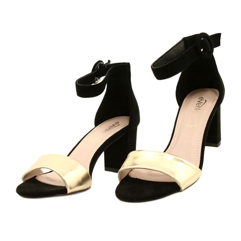 Mustat ja kultaiset sandaalit kantapäässä Evento 20SD98-1617 kultainen 2