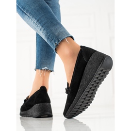 Filippo Nahka murtuu alustalla musta 1