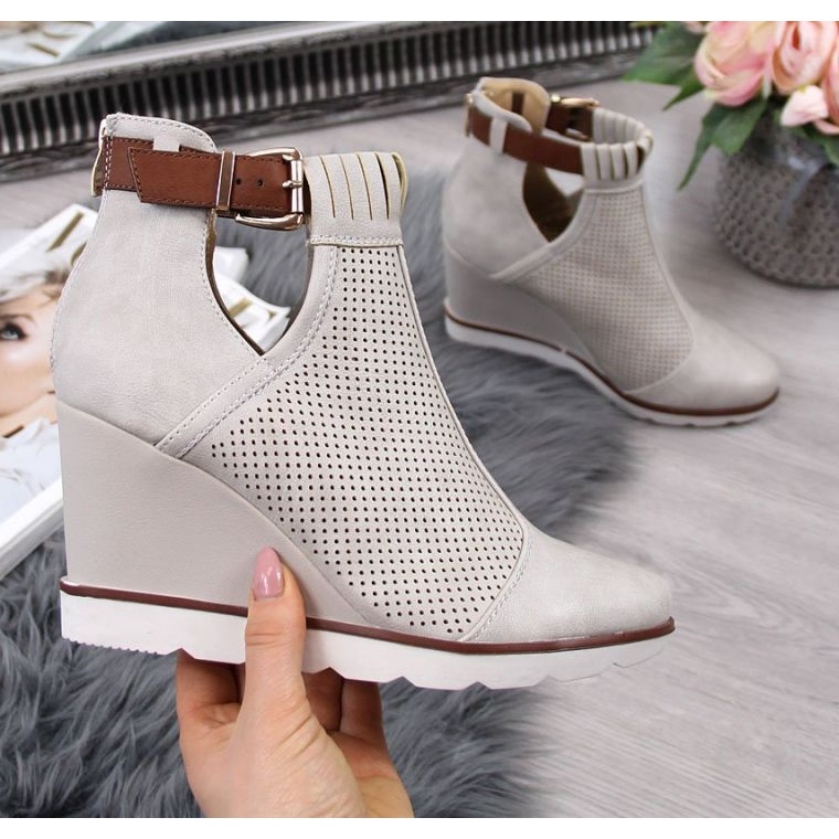 Harjatut kiilalenkkarit Filippo W PAW117A beige 1