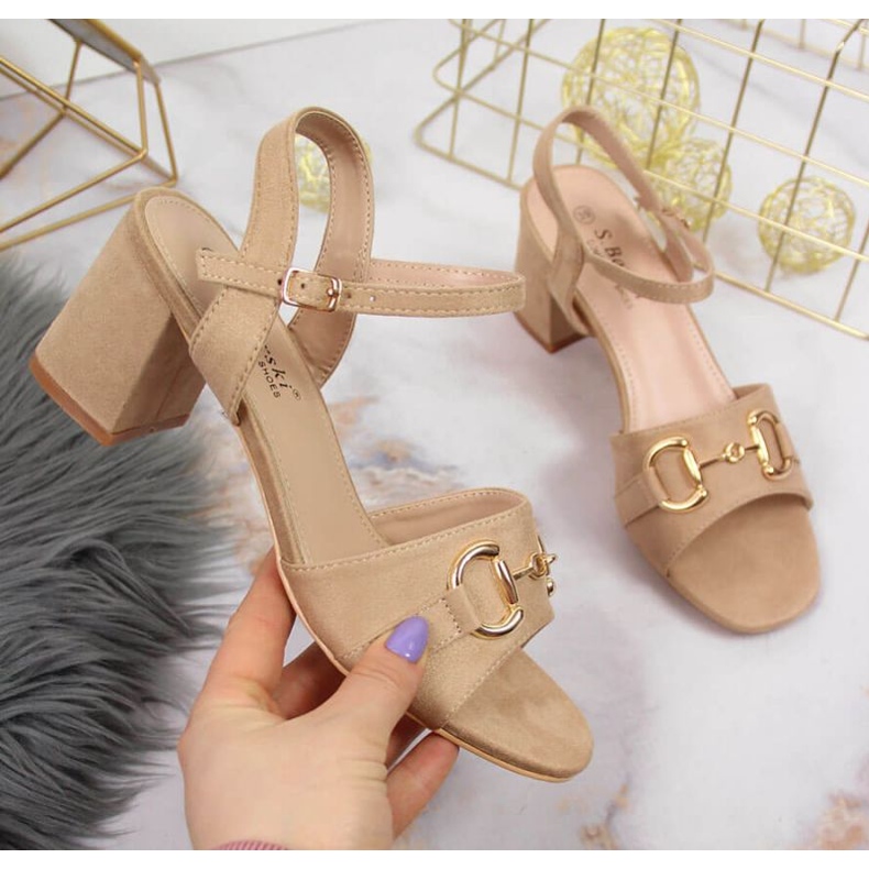 Sandaalit tolppakoristeella S.Barski W OLI158B beige 1