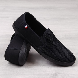 Mustat Atletico M ATC312A harjakattoiset lenkkarit 1