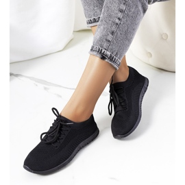 Mustat Bertensin lenkkarit 1