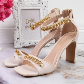 Sandaalit pylväässä ketjulla Potocki W WOL70B beige 2