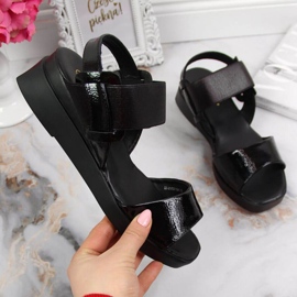 Kiila sandaalit Potocki W WOL75A musta 1