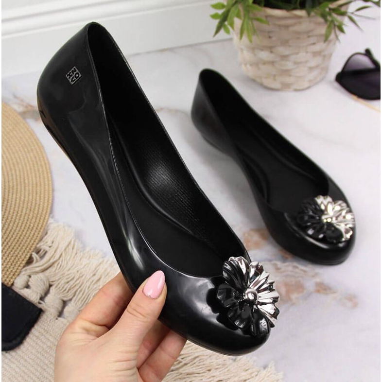 Meliski-balerinat Zaxy-kukilla W INT1712 musta 1