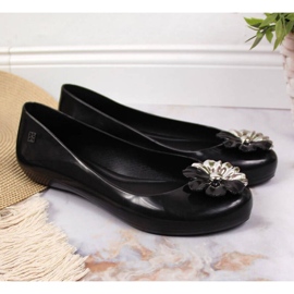 Meliski-balerinat Zaxy-kukilla W INT1712 musta 2