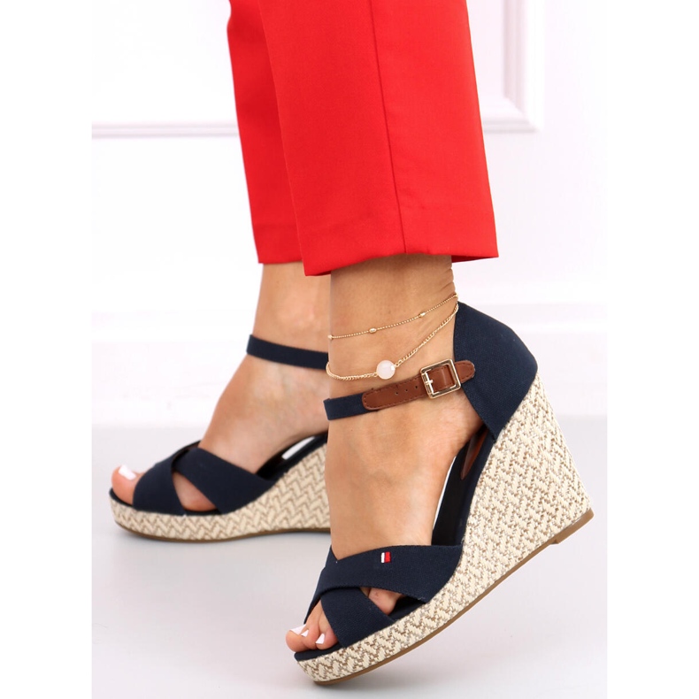 Sandaalit kiilalla Lamis Blue tummansininen 2