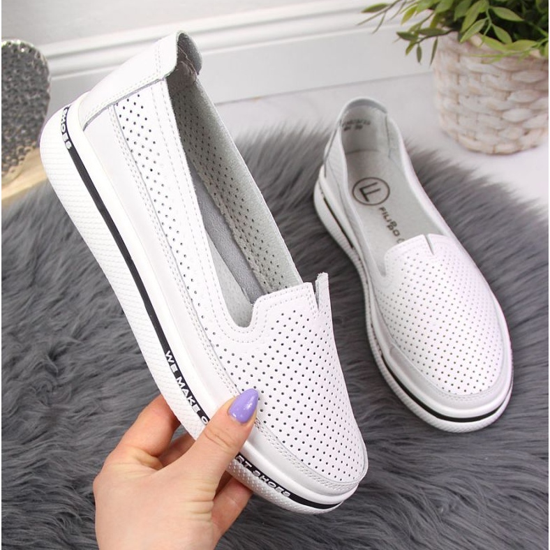 Nahkaiset harjakattoiset kengät Filippo W PAW342 valkoiset valkoinen 1