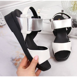 Kiila sandaalit Potocki W WOL75B valkoinen 1