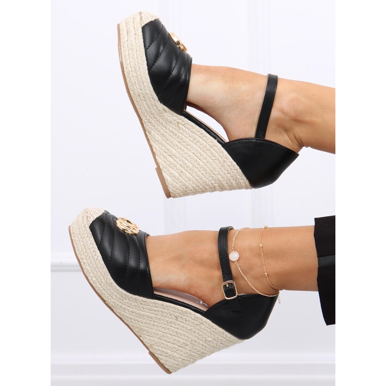 Aika Black wedge sandaalit musta 1