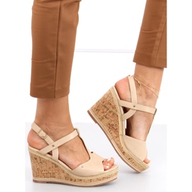 Wedge sandaalit Nancy Beige 1