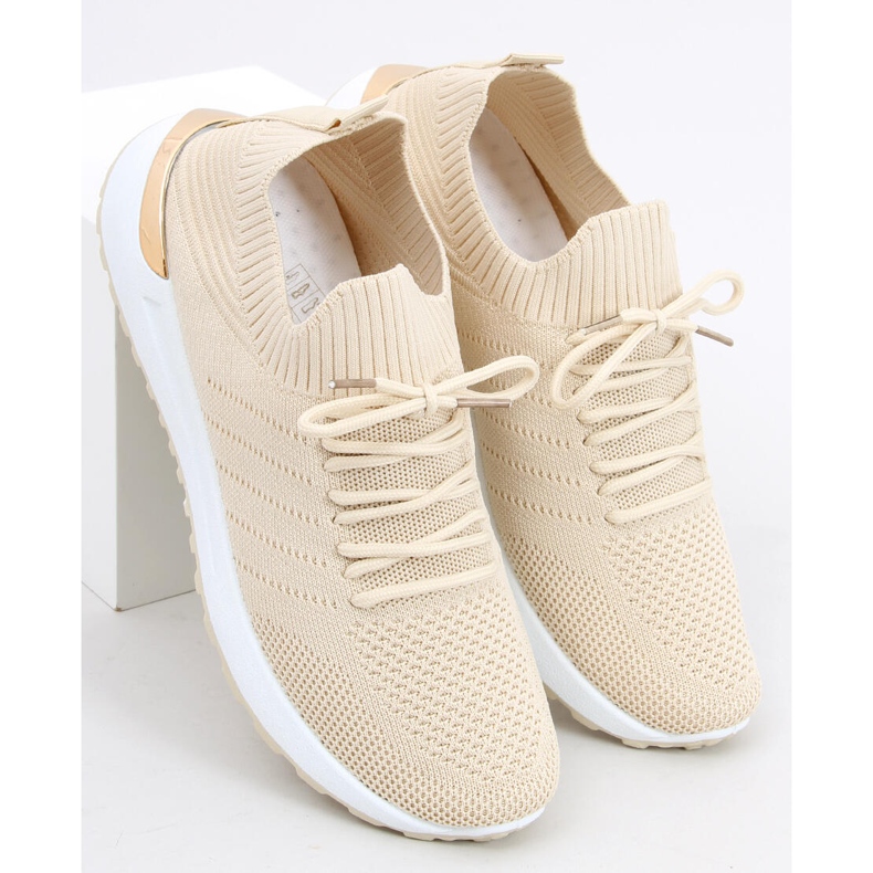 Bello Beige sukat urheilukengät 1