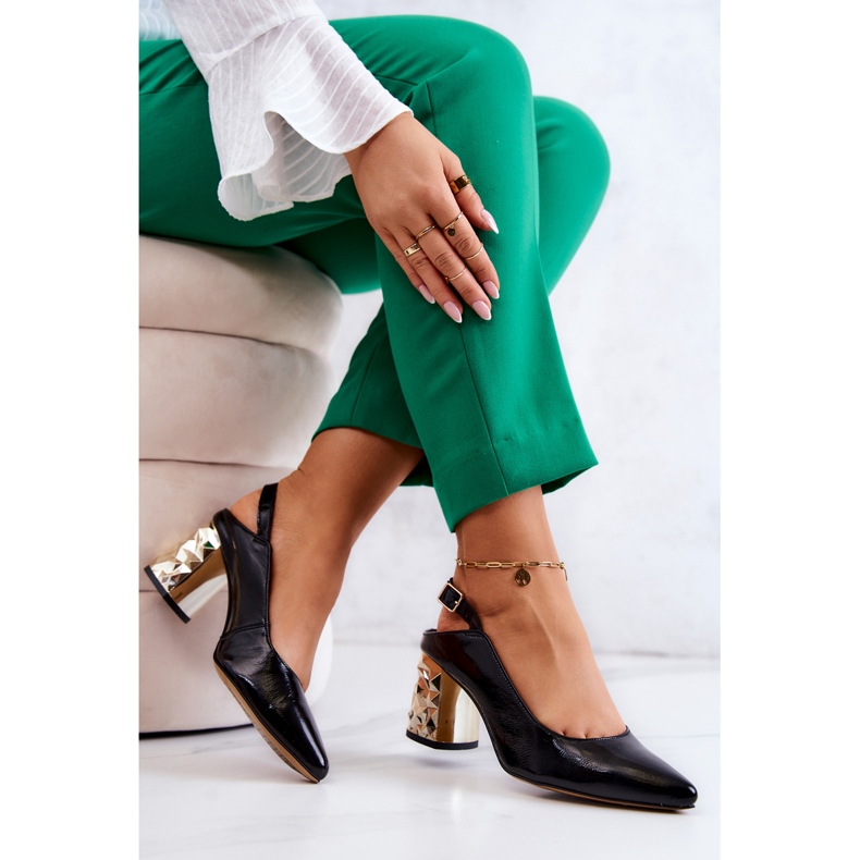 Nahkapumput baarissa Maciejka 05427-01 Musta kultainen 1