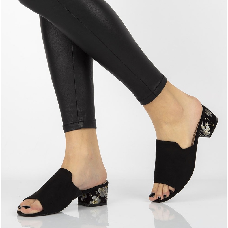 Filippo DK1359 / 20 Bk mustat tossut 1