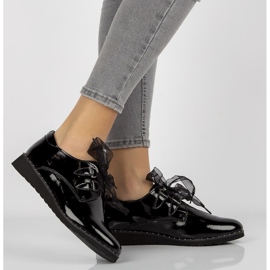 Nahkakengät Filippo DP947 / 21 Bk mustaksi lakattu 1