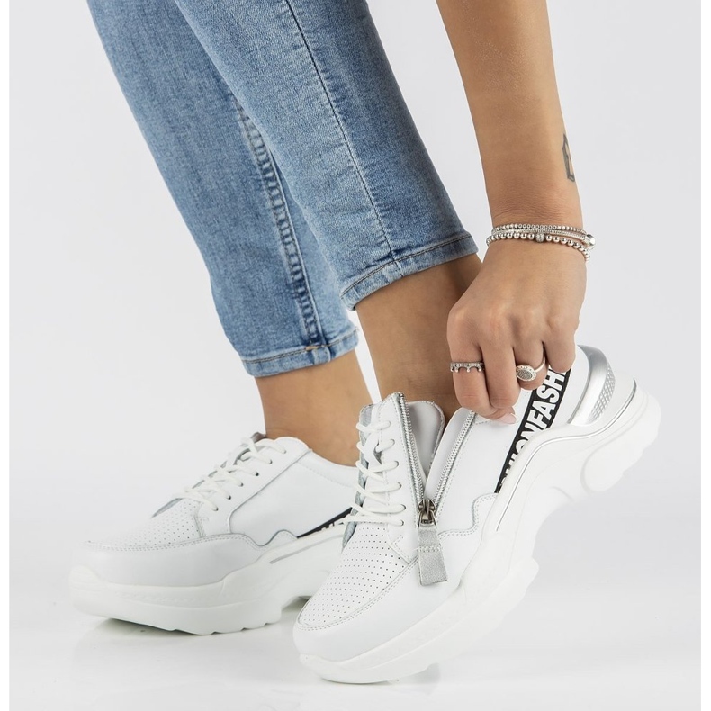 Nahkalenkkarit Filippo DP2057 / 21 Wh valkoinen 1