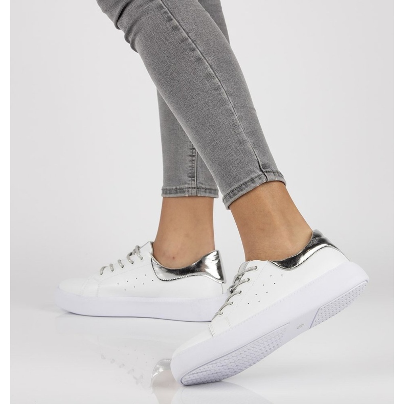 Nahkakengät Filippo DP2157 / 21 Wh valkoinen 1