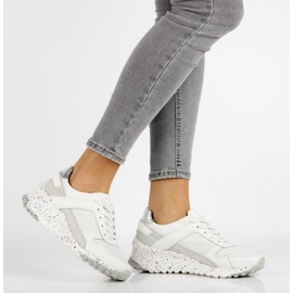 Nahkalenkkarit Filippo DP2008 / 21 Wh valkoinen 1