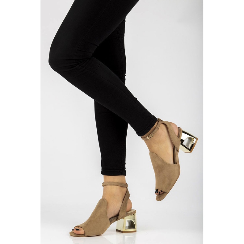 Filippo DS2107 / 21 Beiget korkeakorkoiset sandaalit 2