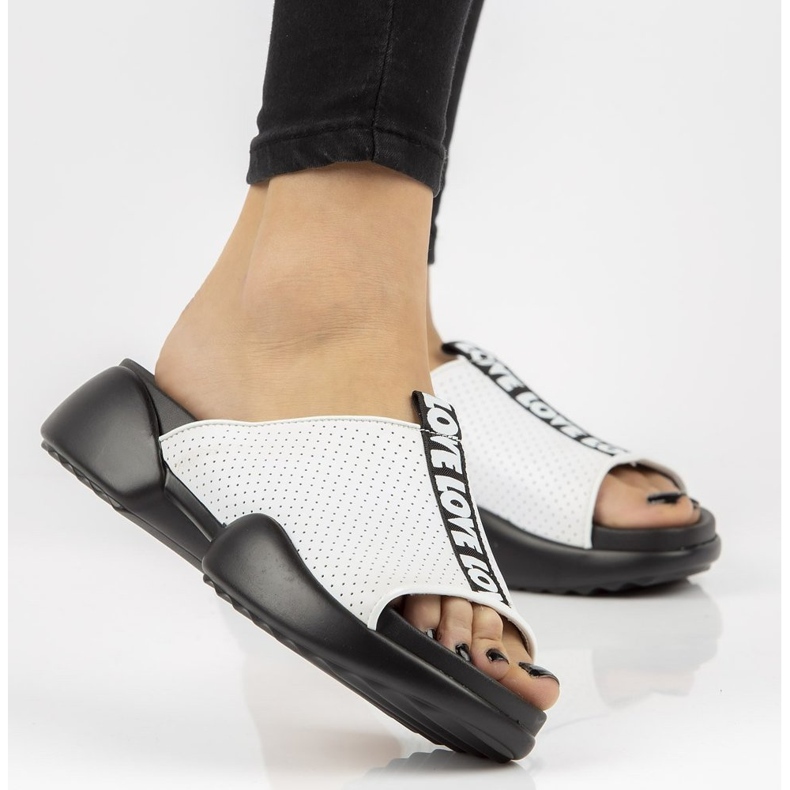 Nahkaiset tossut Filippo DK2168 / 21 Wh valkoinen 1