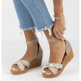 Nahkasandaalit Filippo 04565-04 / 00-5 kultainen beige 1