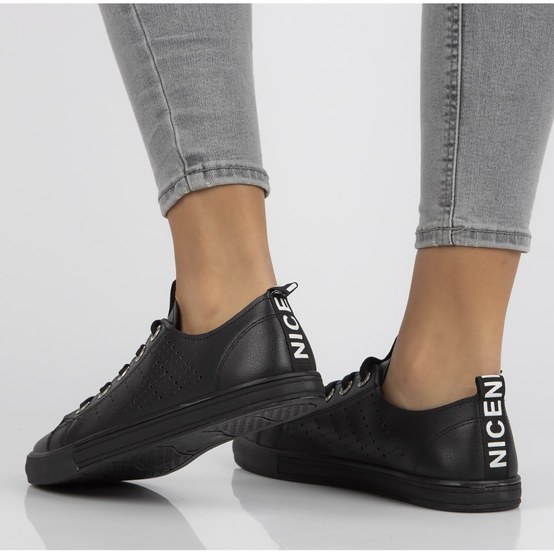 Filippo DP2288 / 21 Bk Bk mustat tennarit 1