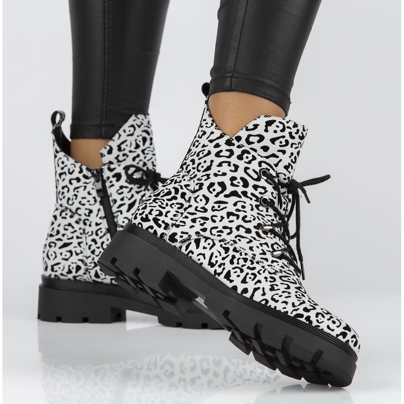 Filippo DBT3071 / 21 Wh valkoiset saappaat valkoinen musta 1