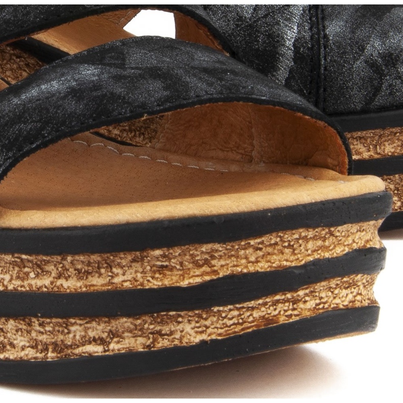 Filippo 513 Czarny Mazan sandaalit musta 2