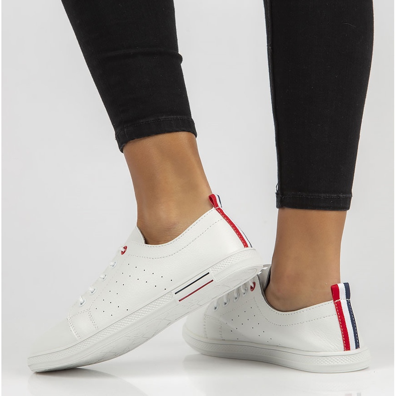 Nahkakengät Filippo DP3508 / 22 Wh valkoinen 2