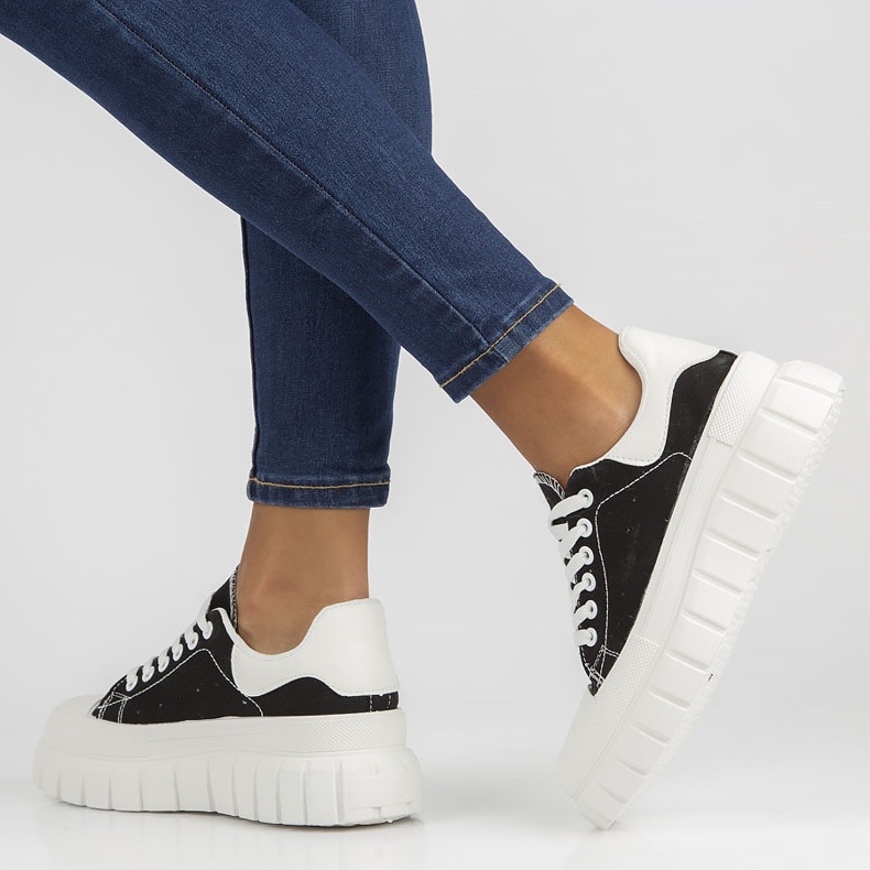 Mustat Filippo 19352 lenkkarit 1