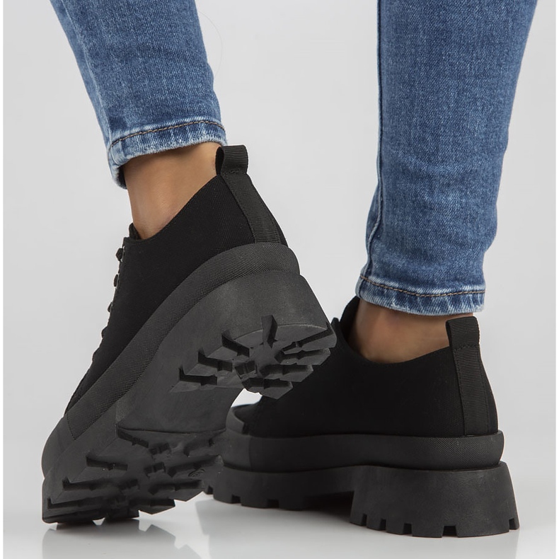 Filippo PC125 mustat tennarit 1