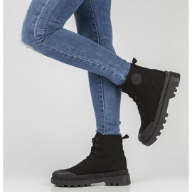 Mustat Filippo 2021 tennarit 1