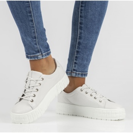 Nahkalenkkarit FILIPPO DP3528 / 22 Wh valkoinen 2