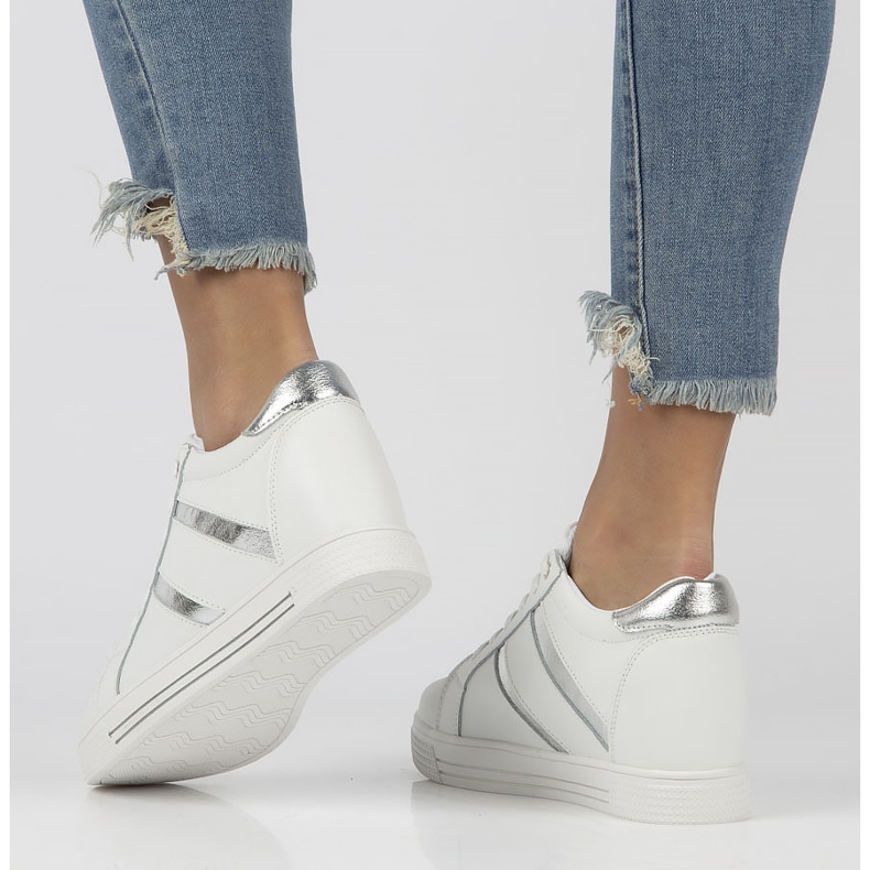 Nahkalenkkarit Filippo DP3549 / 22 Wh valkoinen 1