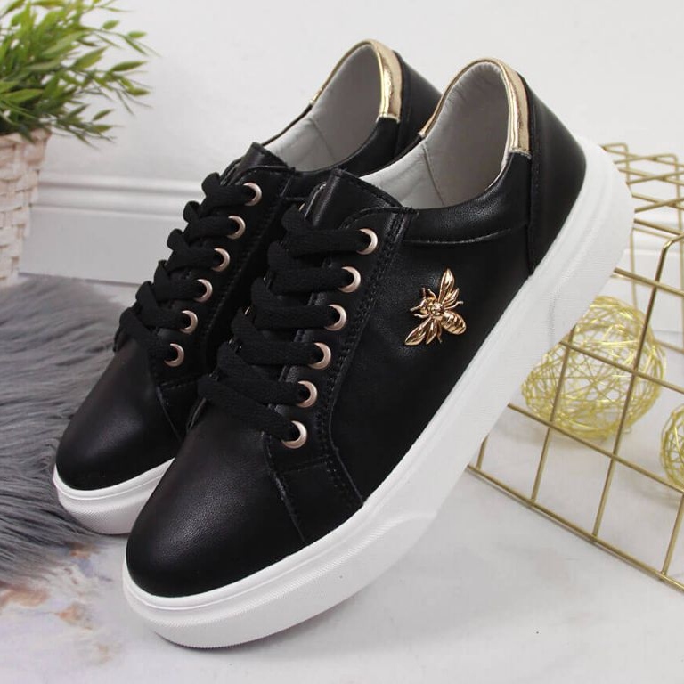 Nahkakengät alustalla Vinceza W JAN119A mustat 2