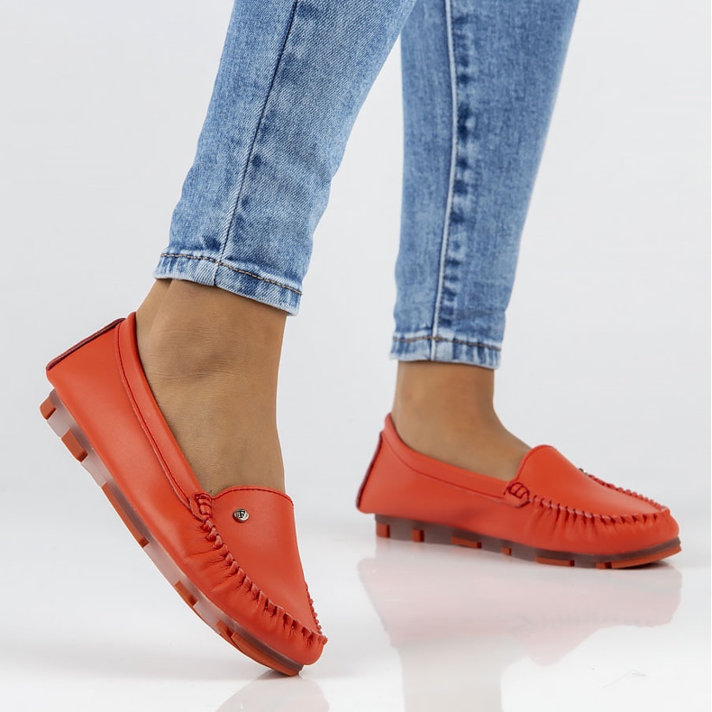 Punaiset nahkaiset Filippo DP2037 / 22 Rd Li loaferit punainen 1