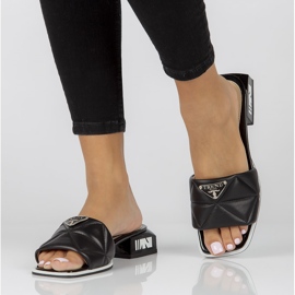 Nahkaiset tossut Filippo DK3905 / 22 Bk mustat 1