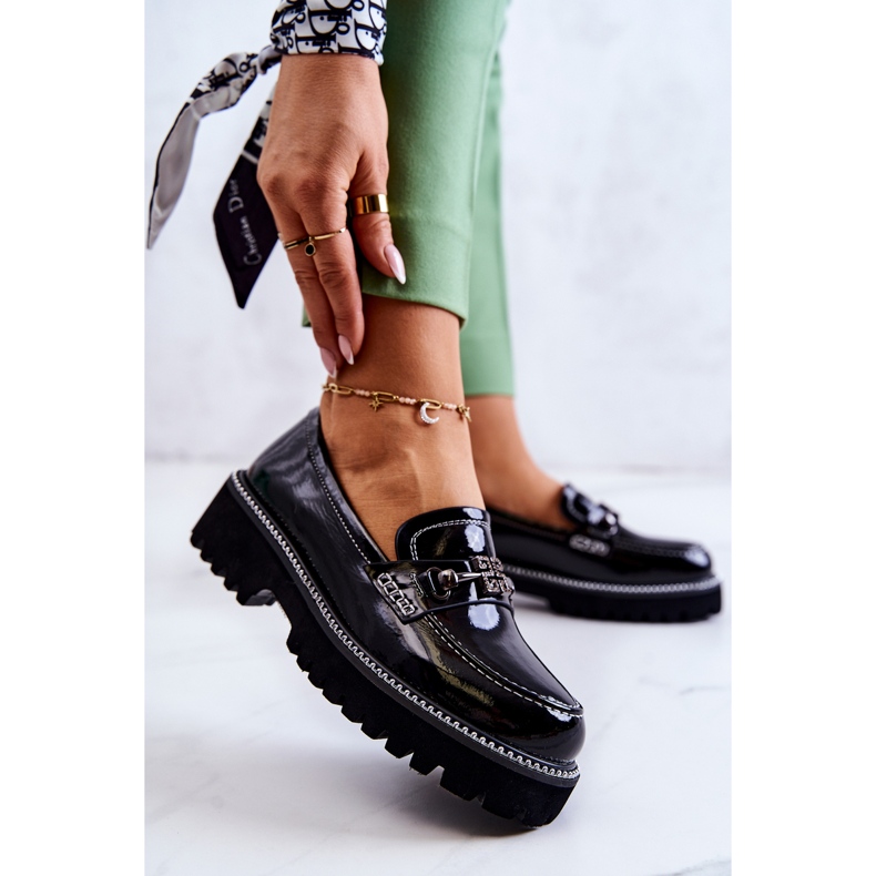 S.Barski Kiiltonahkaiset kengät mustalla Adison-koristeella 1