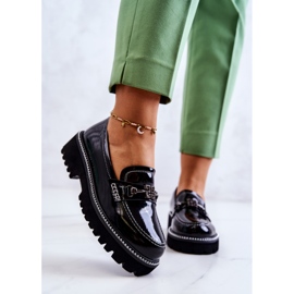 S.Barski Kiiltonahkaiset kengät mustalla Adison-koristeella 2