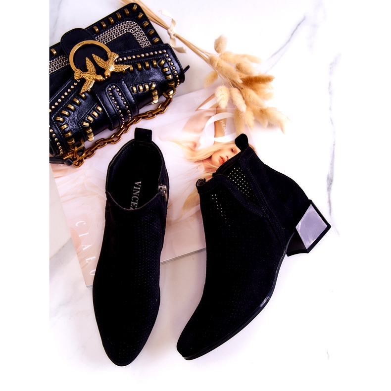 Vinceza Musta Carine harjakattoiset mokkanahkaiset saapikkaat, joissa on leikkaus 4