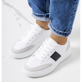 Ontario naisten valkoiset tennarit valkoinen musta 1