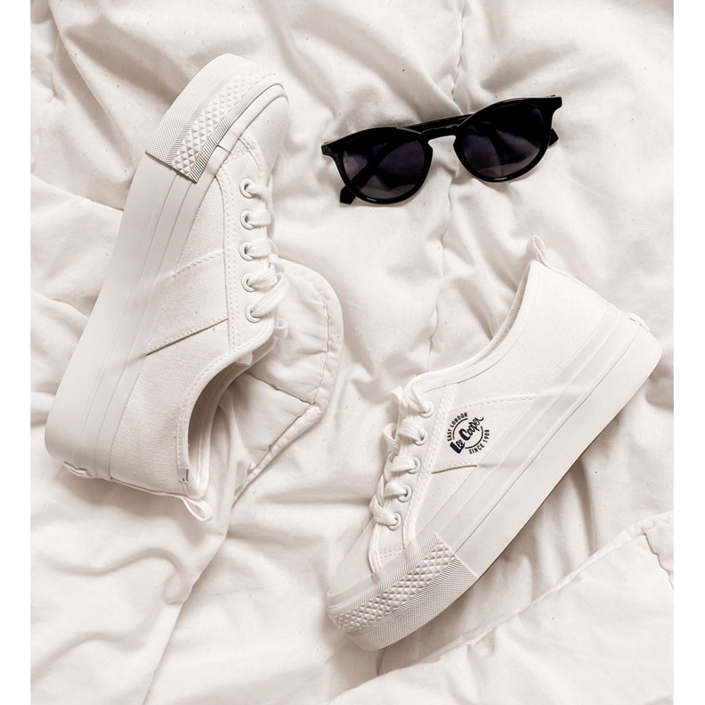 Tennarit Lee Cooper LCW-22-31-0837L Valkoisella alustalla valkoinen 1