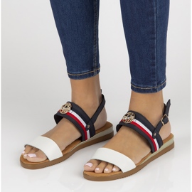 Nahkasandaalit Filippo DS3603 / 22 Wh Nv valkoinen ja laivastonsininen 1