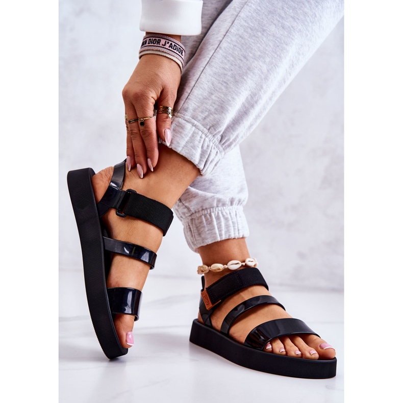 Tuoksuvat kumisandaalit tarranauhalla ZAXY HH285285 musta 2