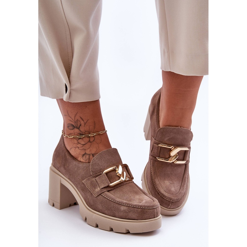 Tyylikkäät kengät pylväässä kultaisella koristeella, beige Harmell 1