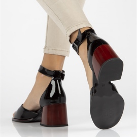 Nahkasandaalit Filippo DS3723 / 22 Bk musta 1