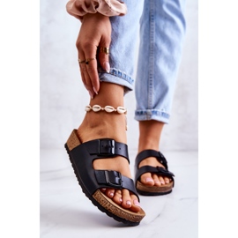 Naisten tossut soljet Inblu NM000028 musta 1